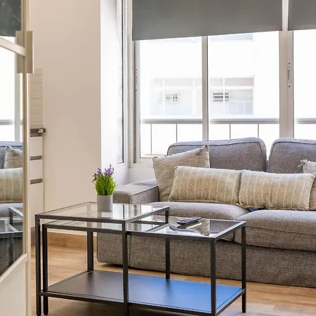 Lxr Renovated & Pool 1hab. Apartment *